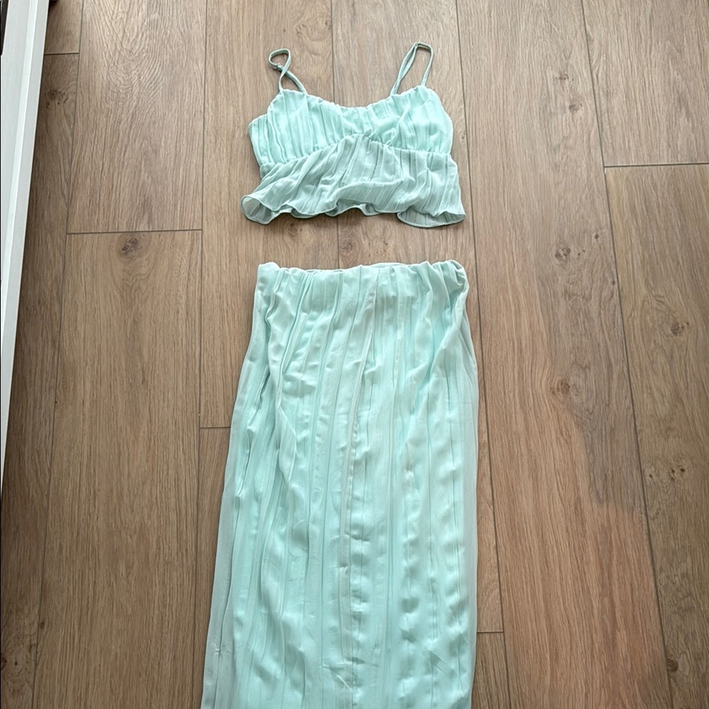 Elegant Mint Green Skirt Set